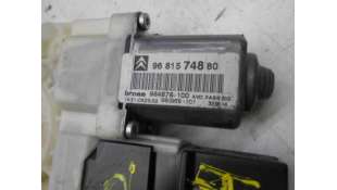 MOTOR ELEVALUNAS DELANTERO DERECHO CITROEN C4 BERLINA 1.6 16V (109 CV) DE 2007 - D.3180930 / 9681574880 2