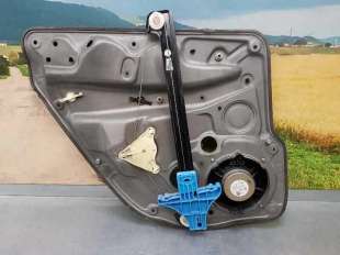 ELEVALUNAS TRASERO DERECHO VOLKSWAGEN GOLF IV BERLINA 1.8 20V Turbo (150 CV) DE 2002 - D.3181295 / 1J4839730H 2