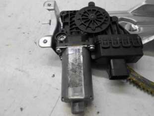 ELEVALUNAS DELANTERO DERECHO OPEL ASTRA H BER. 1.7 16V CDTI (101 CV) DE 2006 - D.3195394 2