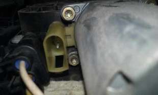 ELEVALUNAS DELANTERO IZQUIERDO FORD FIESTA 1.4 TDCi (68 CV) DE 2003 - D.3197071 2