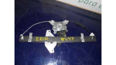 ELEVALUNAS DELANTERO DERECHO HYUNDAI ACCENT 1.5 CRDi (82 CV) DE 2005 - D.3204005 / 8240425010