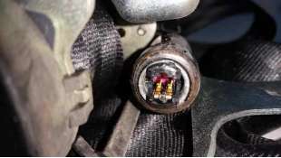 PRETENSOR AIRBAG DERECHO KIA CEED 1.6 CRDi (116 CV) DE 2007 - D.3209124 2