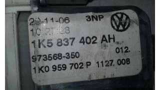 MOTOR ELEVALUNAS DELANTERO DERECHO VOLKSWAGEN JETTA 1.9 TDI (105 CV) DE 2007 - D.3218473 / 1K0959792L