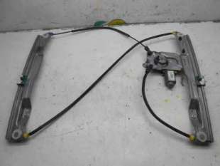 ELEVALUNAS DELANTERO DERECHO RENAULT CLIO III 1.4 16V (98 CV) DE 2005 - D.3220752 / 400857E