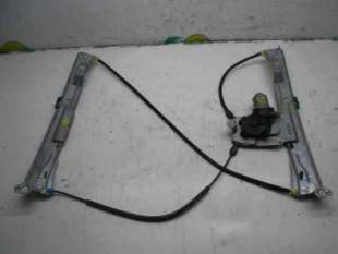 ELEVALUNAS DELANTERO DERECHO RENAULT CLIO III 1.4 16V (98 CV) DE 2005 - D.3220752 / 400857E 2