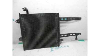 CONDENSADOR / RADIADOR AIRE ACONDICIONADO VOLKSWAGEN POLO BERLINA 1.4 (60 CV) DE 1998 - D.3231371