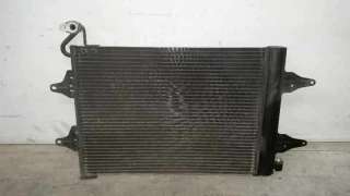 CONDENSADOR / RADIADOR AIRE ACONDICIONADO VOLKSWAGEN POLO 1.4 TDI (75 CV) DE 2003 - D.3242106