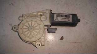 MOTOR ELEVALUNAS DELANTERO DERECHO PEUGEOT 307 2.0 HDi (90 CV) DE 2002 - D.3248460 2