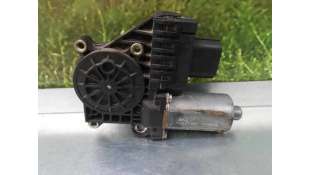 MOTOR ELEVALUNAS DELANTERO DERECHO JAGUAR X-TYPE 2.1 V6 24V (156 CV) DE 2002 - D.3250173 / 0130821947