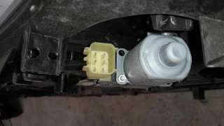 ELEVALUNAS DELANTERO IZQUIERDO FORD FIESTA 1.6 TDCi (75 CV) DE 2009 - D.3251402
