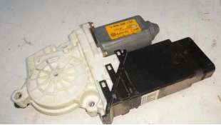 MOTOR ELEVALUNAS DELANTERO DERECHO VOLKSWAGEN GOLF IV VARIANT 1.6 16V (105 CV) DE 1999 - D.3261189 2