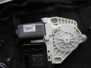 ELEVALUNAS DELANTERO IZQUIERDO VOLKSWAGEN PASSAT VARIANT 2.0 TDI (140 CV) DE 2006 - D.3269743