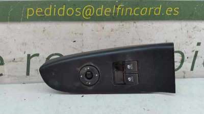 MANDO ELEVALUNAS DELANTERO IZQUIERDO  KIA CEED 1.6 CRDi (90 CV) DE 2011 - D.3280005