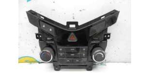 MANDO CLIMATIZADOR CHEVROLET CRUZE 1.6 (113 CV) DE 2010 - D.3291372 / 3827207