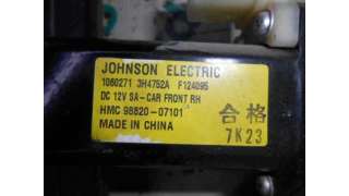 ELEVALUNAS DELANTERO DERECHO KIA PICANTO 1.1 CRDi (75 CV) DE 2008 - D.3300471 / 8240407010