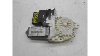 MOTOR ELEVALUNAS TRASERO DERECHO VOLKSWAGEN GOLF V BERLINA 1.9 TDI (105 CV) DE 2004 - D.3309976 / 1K0959704C