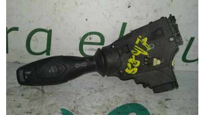 MANDO INTERMITENTES FORD FIESTA 1.6 TDCi (95 CV) DE 2010 - D.3310572 / 8A6T13335CC