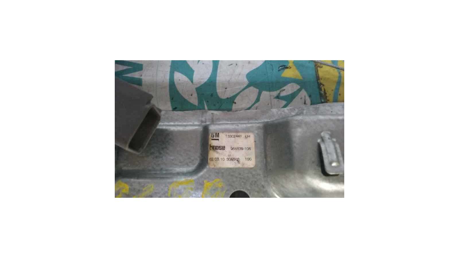 ELEVALUNAS TRASERO IZQUIERDO OPEL INSIGNIA BERLINA 2.0 16V CDTI (160 CV) DE 2010 - D.3313008 / 964839106 ELEVALUNAS TRASERO IZQUIERDO OPEL INSIGNIA BERLINA 2.0 16V CDTI (160 CV) DE 2010 - D.3313008 / 964839106