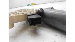 MOTOR ELEVALUNAS DELANTERO DERECHO MERCEDES CLASE A 1.5 (95 CV) DE 2006 - D.3315493 / 996145101 2