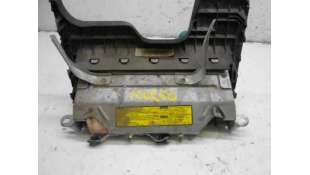 AIRBAG RODILLAS TOYOTA YARIS 1.4 Turbodiesel (90 CV) DE 2006 - D.3322604 2
