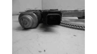 ELEVALUNAS DELANTERO DERECHO OPEL CORSA C 1.0 12V (60 CV) DE 2004 - D.3324809 ELEVALUNAS DELANTERO DERECHO OPEL CORSA C 1.0 12V (60 CV) DE 2004 - D.3324809