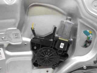 ELEVALUNAS DELANTERO IZQUIERDO FORD FOCUS LIM. 1.6 16V (101 CV) DE 2010 - D.3325026