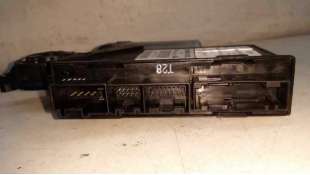 MOTOR ELEVALUNAS TRASERO DERECHO AUDI A4 BERLINA 2.0 20V (131 CV) DE 2004 - D.3325228 / 105849107 2