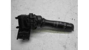 MANDO LIMPIA TOYOTA YARIS 1.4 Turbodiesel (90 CV) DE 2007 - D.3330264 / 17F144