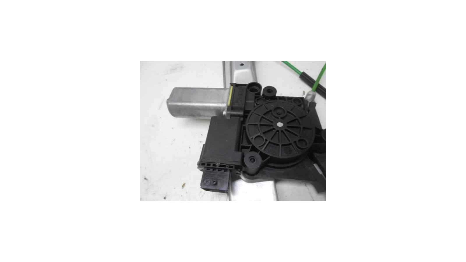 ELEVALUNAS DELANTERO DERECHO OPEL CORSA D 1.3 16V CDTI (75 CV) DE 2009 - D.3332654 ELEVALUNAS DELANTERO DERECHO OPEL CORSA D 1.3 16V CDTI (75 CV) DE 2009 - D.3332654