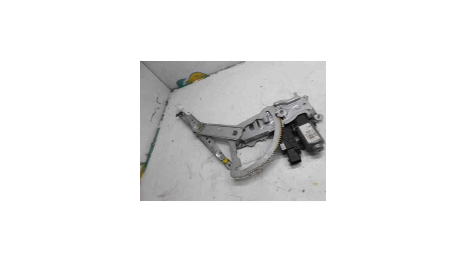 ELEVALUNAS DELANTERO DERECHO OPEL CORSA C 1.3 16V CDTI (69 CV) DE 2006 - D.3334793 ELEVALUNAS DELANTERO DERECHO OPEL CORSA C 1.3 16V CDTI (69 CV) DE 2006 - D.3334793