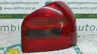 PILOTO TRASERO DERECHO AUDI A3 1.8 20V Turbo (150 CV) DE 1999 - D.3340392 / 8L0945096A