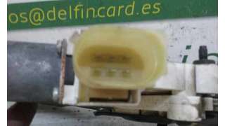 ELEVALUNAS DELANTERO IZQUIERDO BMW SERIE 1 BERLINA 2.0 16V D (122 CV) DE 2006 - D.3344187 / 51337138465