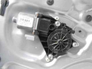 ELEVALUNAS DELANTERO DERECHO HYUNDAI IX20 1.4 CRDi (90 CV) DE 2011 - D.3354576