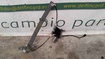 ELEVALUNAS DELANTERO DERECHO NISSAN PRIMERA TRAV. 2.0 16V (140 CV) DE 2001 - D.3356030