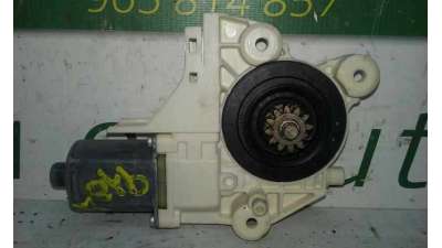 MOTOR ELEVALUNAS DELANTERO IZQUIERDO FORD FOCUS LIM. 1.6 TDCi (90 CV) DE 2008 - D.3379484