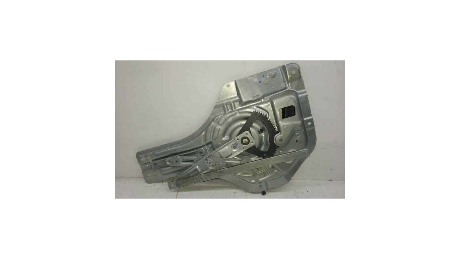 ELEVALUNAS TRASERO DERECHO HYUNDAI TUCSON 2.0 CRDi (140 CV) DE 2006 - D.3397063 ELEVALUNAS TRASERO DERECHO HYUNDAI TUCSON 2.0 CRDi (140 CV) DE 2006 - D.3397063