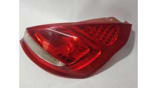 PILOTO TRASERO DERECHO FORD FIESTA 1.6 TDCi (90 CV) DE 2010 - D.3420639 / 8A6113404A 2