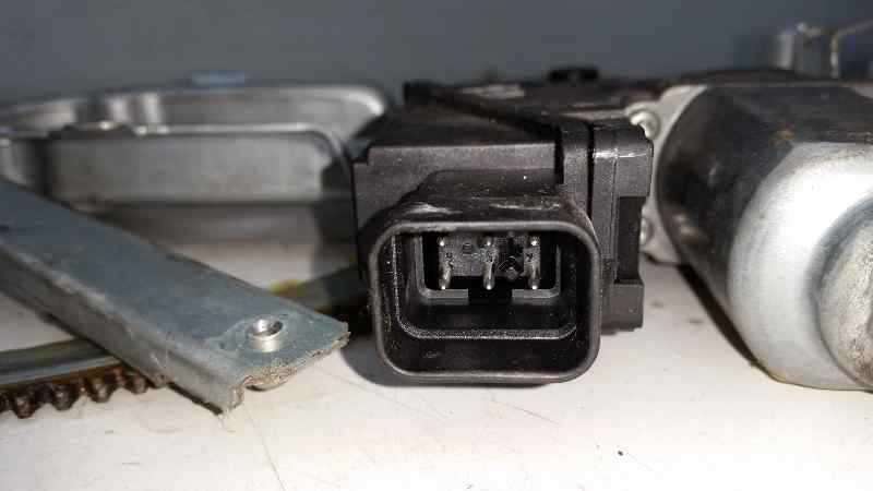 ELEVALUNAS DELANTERO IZQUIERDO OPEL MERIVA 1.7 16V CDTI (101 CV) DE 2005 - D.3422900 ELEVALUNAS DELANTERO IZQUIERDO OPEL MERIVA 1.7 16V CDTI (101 CV) DE 2005 - D.3422900