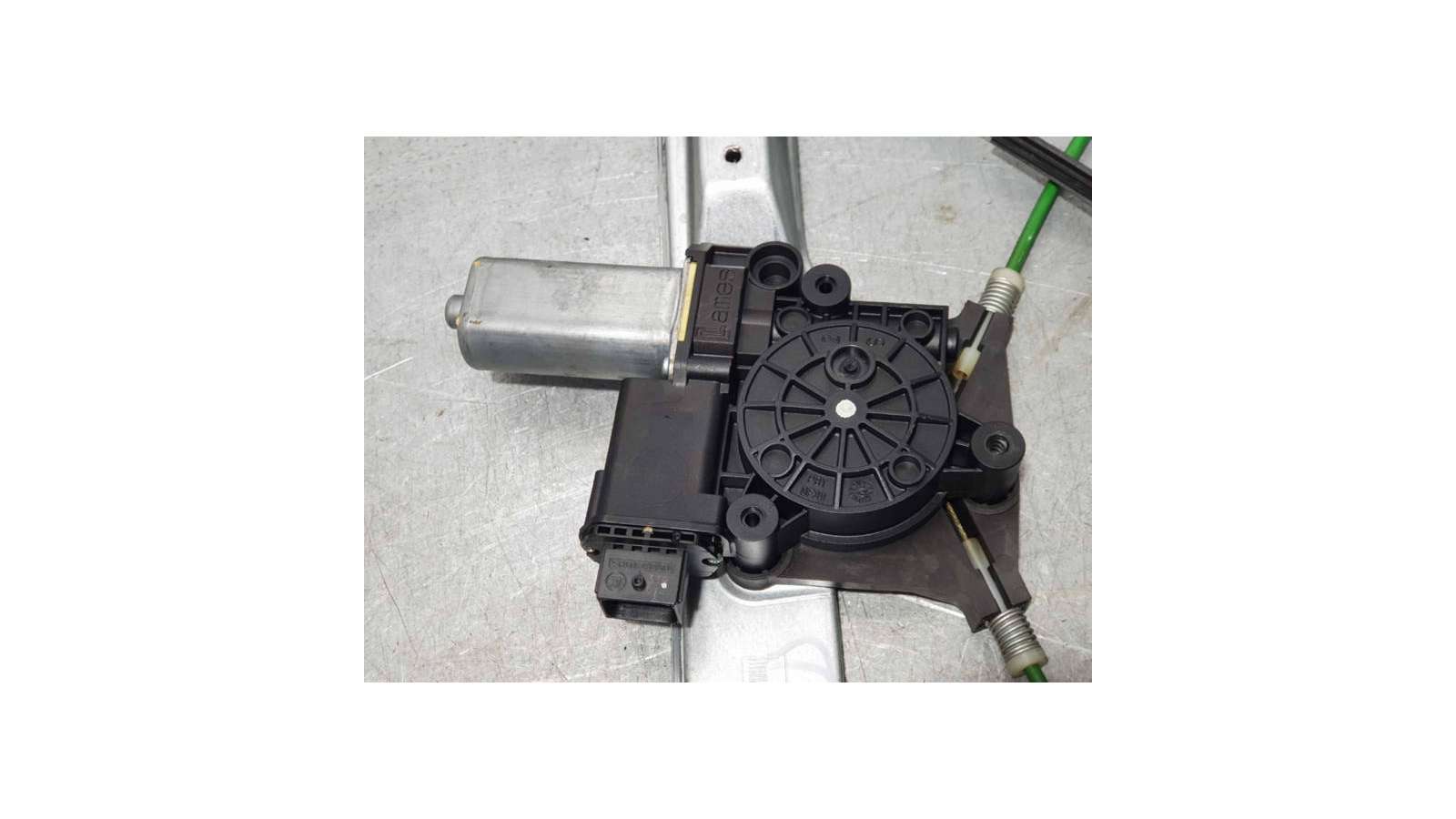 ELEVALUNAS DELANTERO DERECHO OPEL CORSA D 1.3 16V CDTI (90 CV) DE 2008 - D.3437721 ELEVALUNAS DELANTERO DERECHO OPEL CORSA D 1.3 16V CDTI (90 CV) DE 2008 - D.3437721