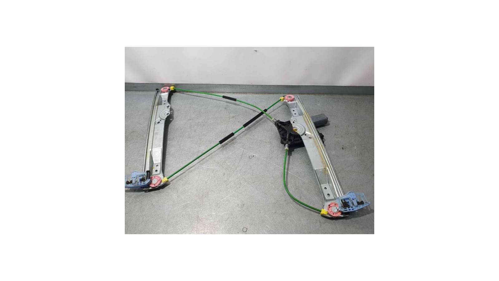 ELEVALUNAS DELANTERO DERECHO OPEL CORSA D 1.3 16V CDTI (90 CV) DE 2008 - D.3437721 ELEVALUNAS DELANTERO DERECHO OPEL CORSA D 1.3 16V CDTI (90 CV) DE 2008 - D.3437721