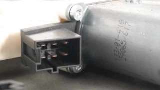 ELEVALUNAS TRASERO DERECHO MERCEDES CLASE B 2.0 CDI (140 CV) DE 2005 - D.3437957