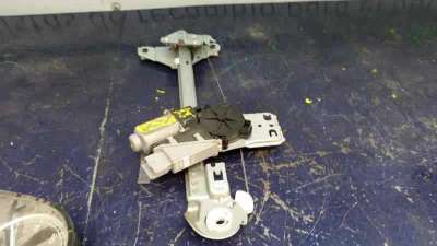ELEVALUNAS TRASERO IZQUIERDO PEUGEOT 307 2.0 HDi (90 CV) DE 2004 - D.3446811