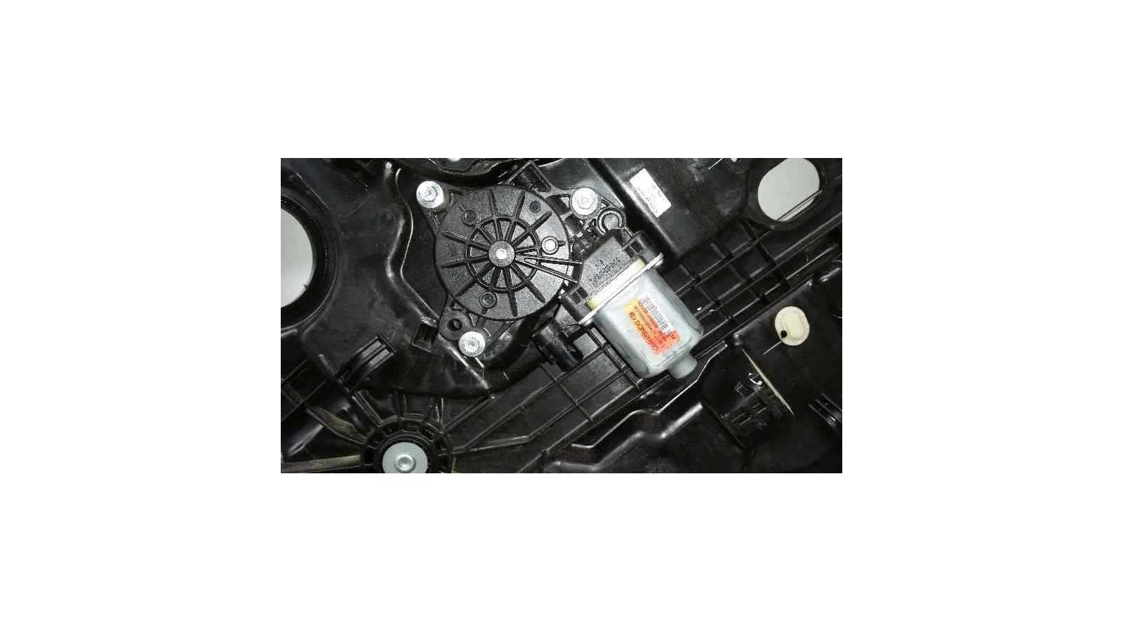 ELEVALUNAS TRASERO DERECHO HYUNDAI I30 1.4 (99 CV) DE 2014 - D.3447316 ELEVALUNAS TRASERO DERECHO HYUNDAI I30 1.4 (99 CV) DE 2014 - D.3447316