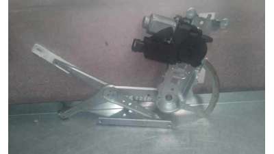 ELEVALUNAS DELANTERO DERECHO OPEL CORSA C 1.4 16V (90 CV) DE 2006 - D.3451614 / 13173074 ELEVALUNAS DELANTERO DERECHO OPEL CORSA C 1.4 16V (90 CV) DE 2006 - D.3451614 / 13173074