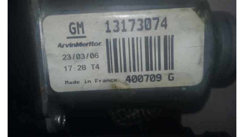 ELEVALUNAS DELANTERO DERECHO OPEL CORSA C 1.4 16V (90 CV) DE 2006 - D.3451614 / 13173074 ELEVALUNAS DELANTERO DERECHO OPEL CORSA C 1.4 16V (90 CV) DE 2006 - D.3451614 / 13173074