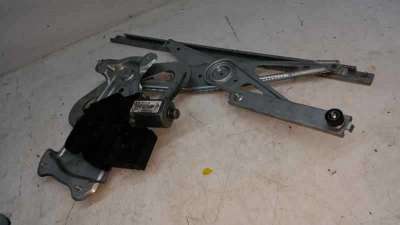 ELEVALUNAS DELANTERO DERECHO RENAULT MEGANE III BERLINA 5 P 1.5 dCi D (86 CV) DE 2010 - D.3490863