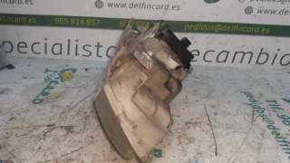 FARO DERECHO VOLKSWAGEN POLO BERLINA 1.4 (60 CV) DE 1996 - D.3495830