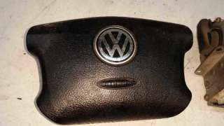 KIT AIRBAG VOLKSWAGEN GOLF IV BERLINA 1.9 TDI (90 CV) DE 1998 - D.3534329 / 1J0880204K