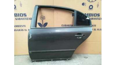 PUERTA TRASERA IZQUIERDA SKODA SUPERB 1.9 TDI (131 CV) DE 2004 - D.3547695 / 3U5833051B