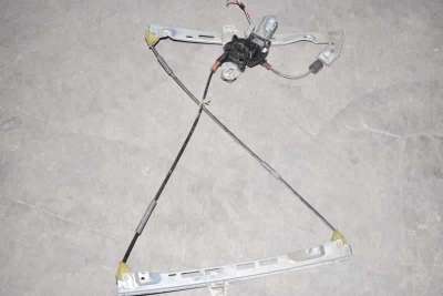 ELEVALUNAS DELANTERO IZQUIERDO PEUGEOT 206 BERLINA 1.4 (75 CV) DE 2002 - D.3560070